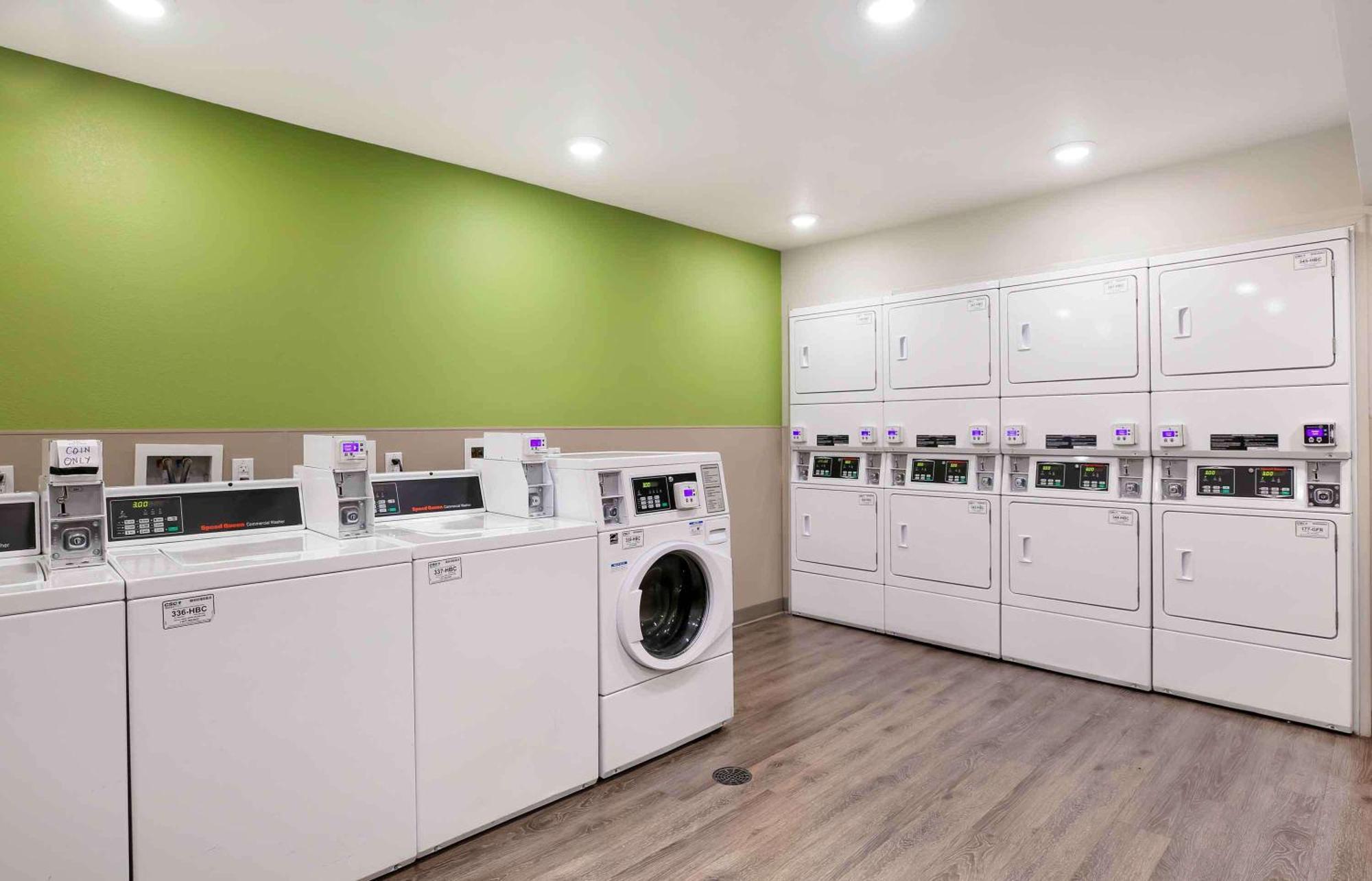 Extended Stay America Suites - Providence Extérieur photo