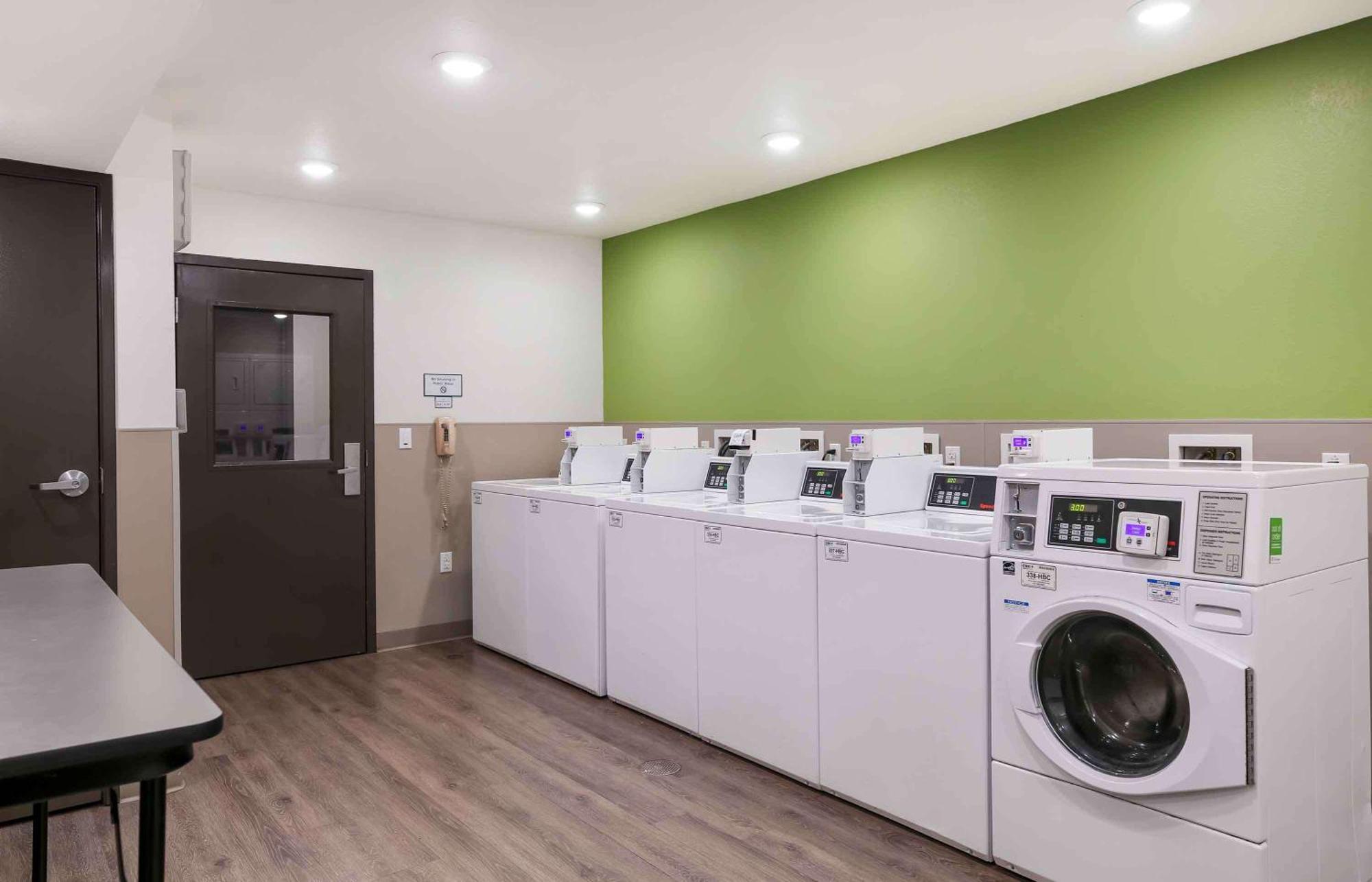 Extended Stay America Suites - Providence Extérieur photo